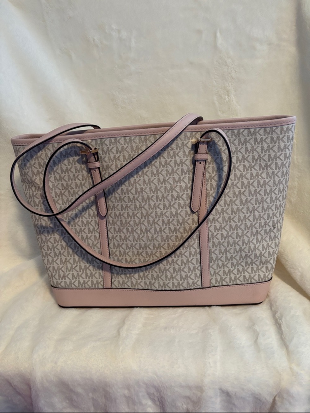 Michael Kors Pink and Beige MK Logo Tote - Picture 3 of 11